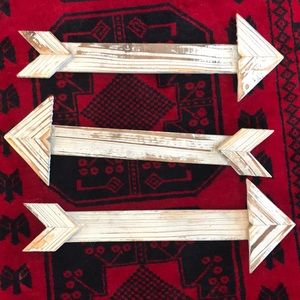Farmhouse rustic arrows wall decor